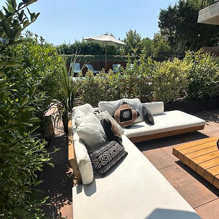 Boutique Hotel 西尔米奥奈 外观 照片