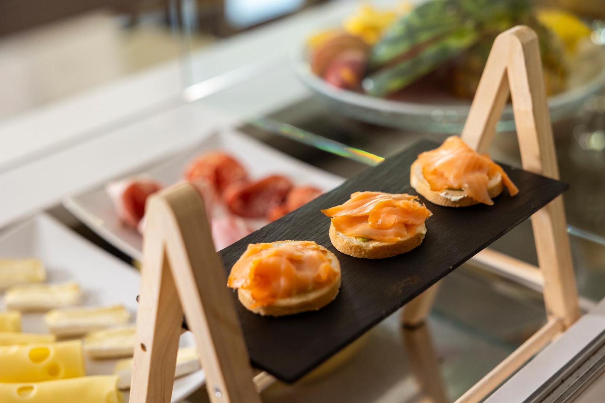 Boutique Hotel 西尔米奥奈 外观 照片
